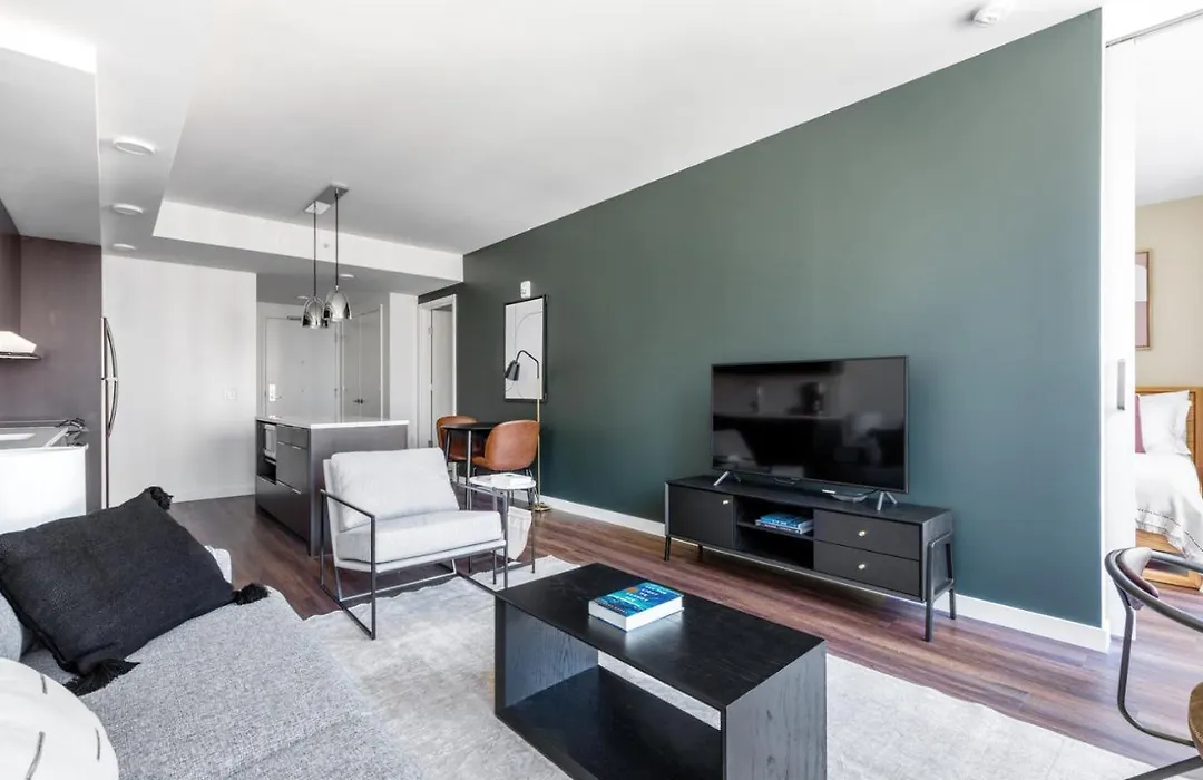 Belltown 1Br W Gym Wd Roof Lounge Nr Slu Sea-33-1